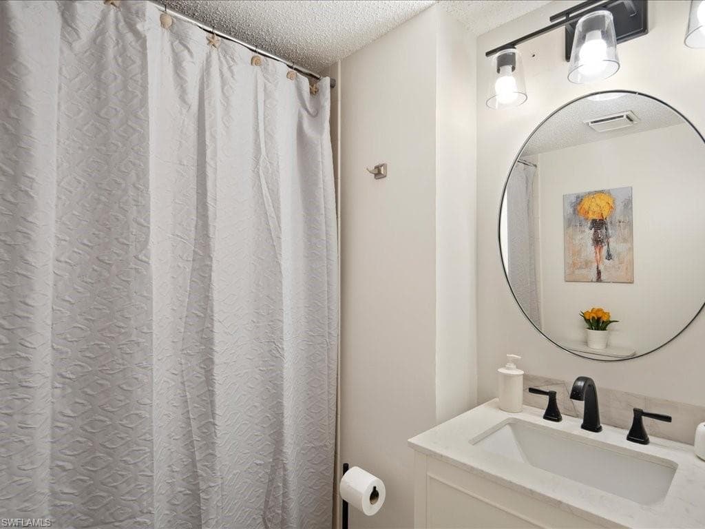 9395 Pennsylvania AVE # 20, BONITA SPRINGS FL 34135-14