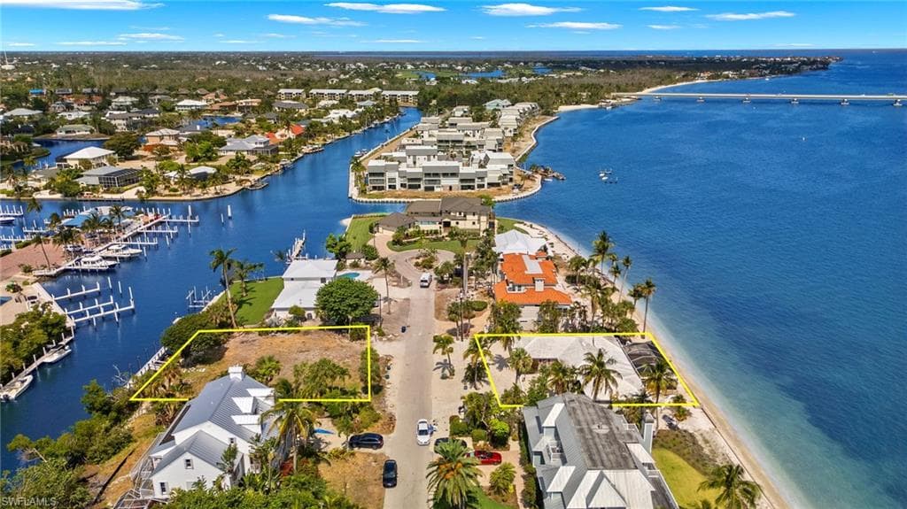 592 Lighthouse WAY, SANIBEL FL 33957-21