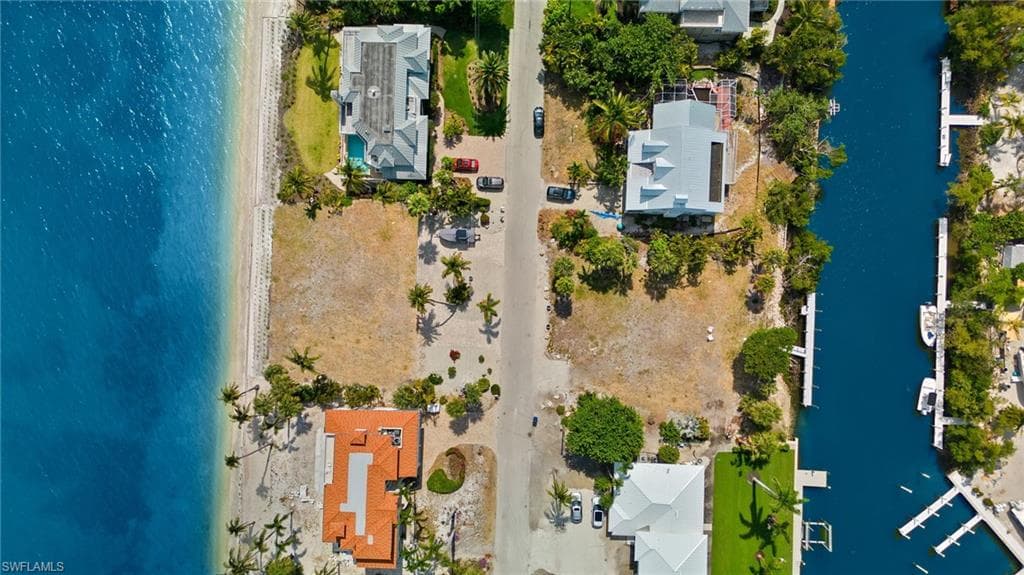 592 Lighthouse WAY, SANIBEL FL 33957-30