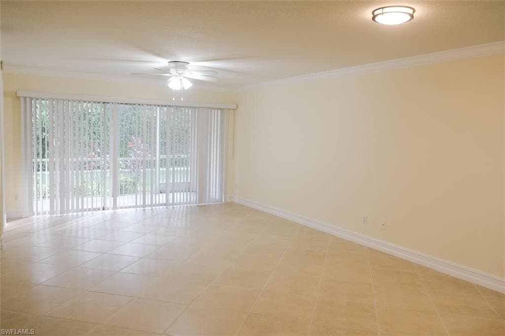 345 Gabriel CIR # 2411, NAPLES FL 34104-4
