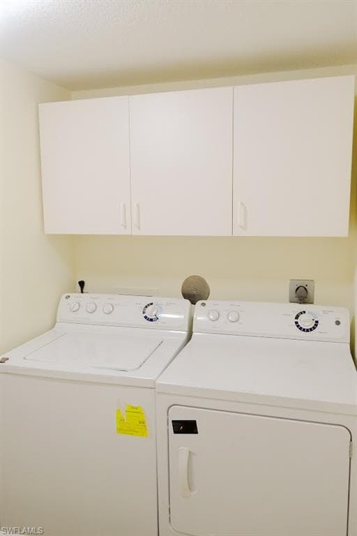 345 Gabriel CIR # 2411, NAPLES FL 34104-8