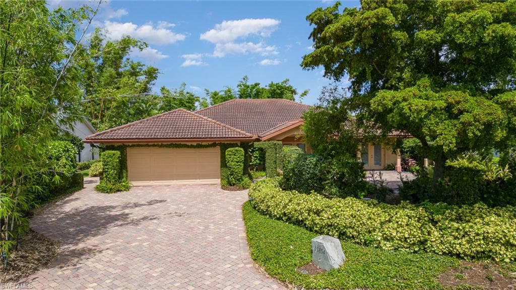 15854 Gleneagle CT, FORT MYERS FL 33908-40