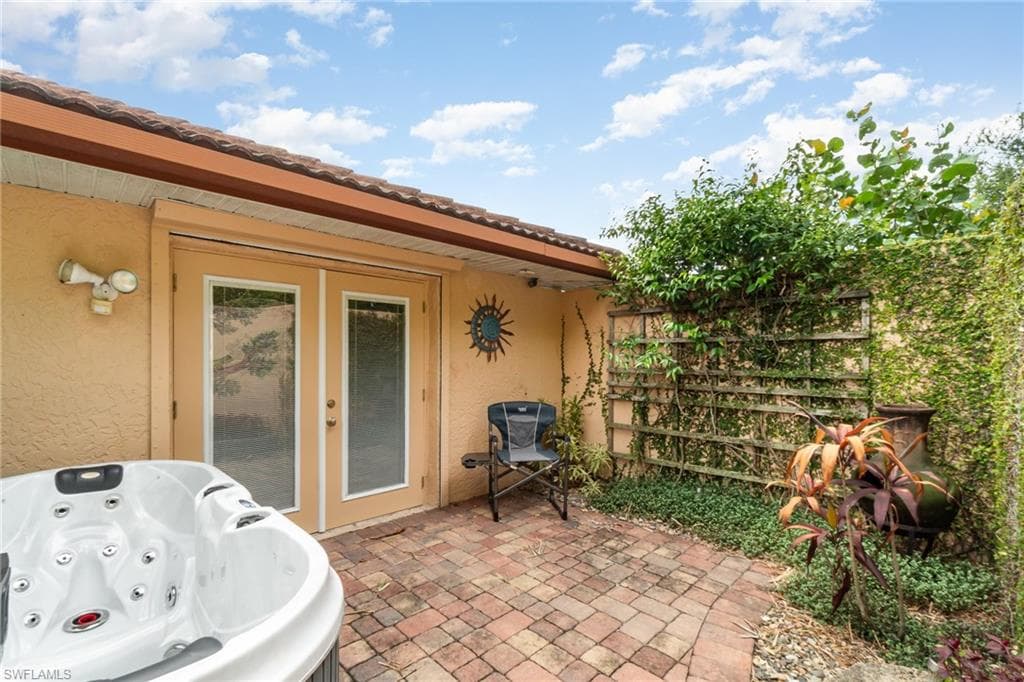 15854 Gleneagle CT, FORT MYERS FL 33908-34