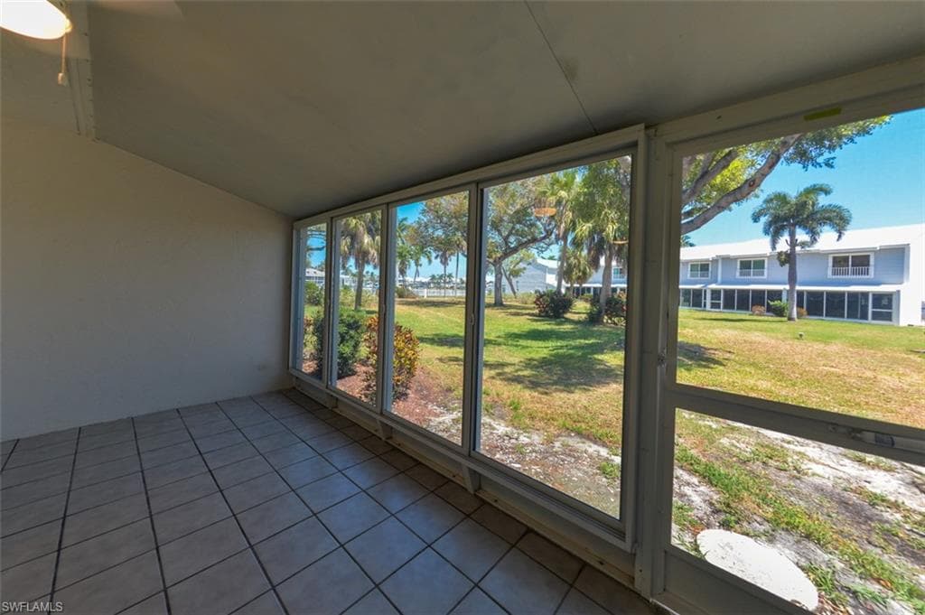 18006 San Carlos BLVD # 17, FORT MYERS BEACH FL 33931-34