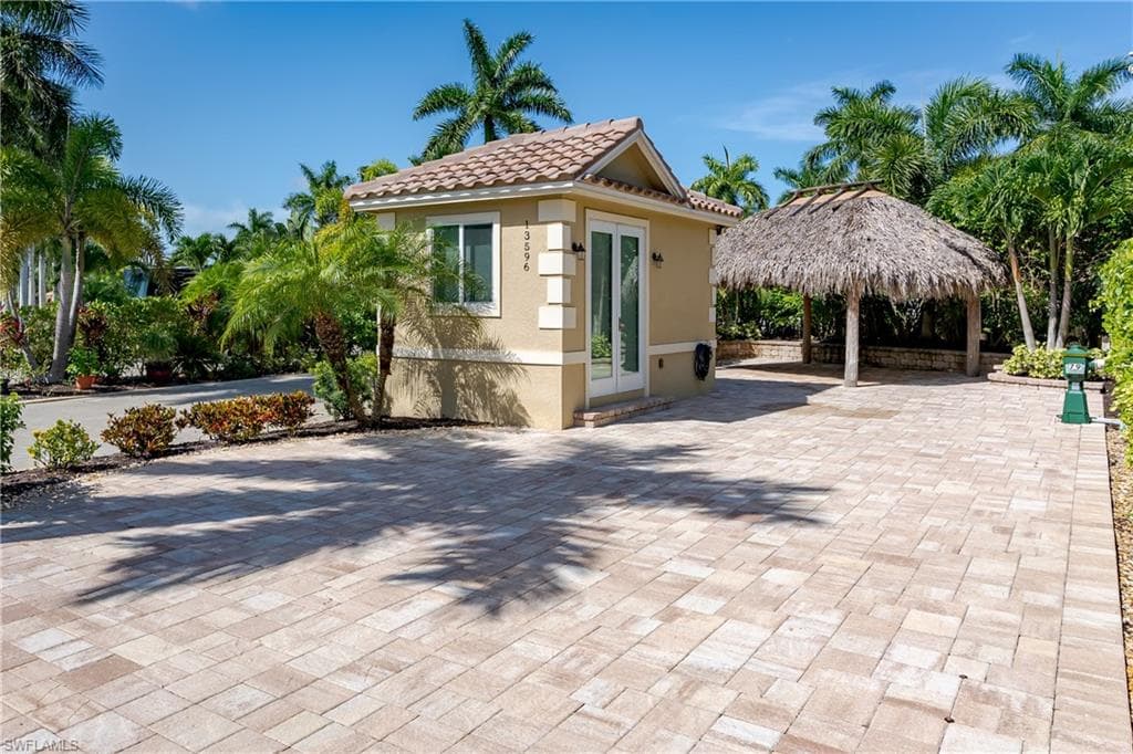 13596 Snook CIR, NAPLES FL 34114-40