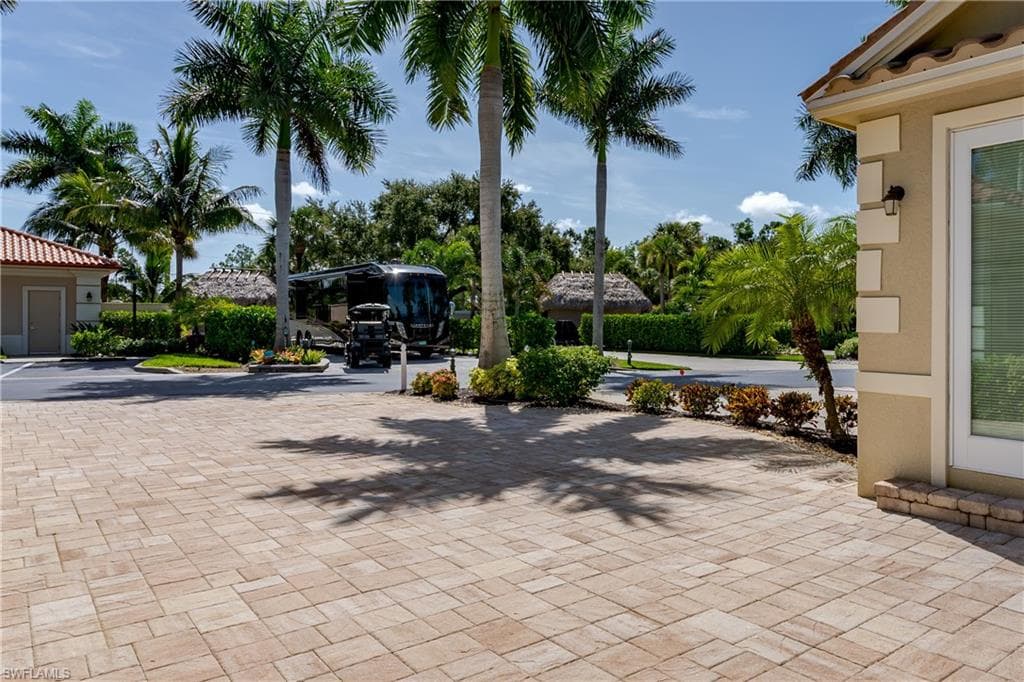 13596 Snook CIR, NAPLES FL 34114-36