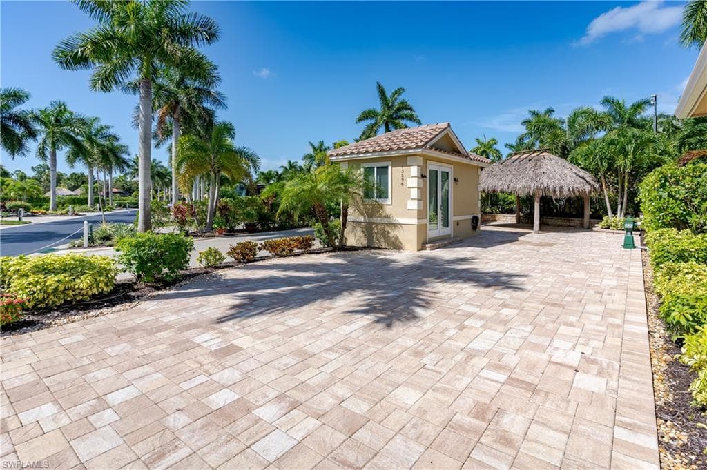 13596 Snook CIR, NAPLES FL 34114-3