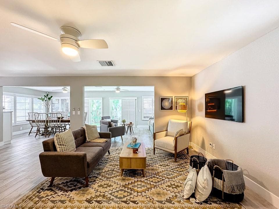 9 Knights Bridge RD # 30, NAPLES FL 34112-5