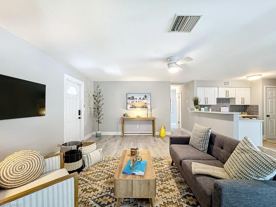 9 Knights Bridge RD # 30, NAPLES FL 34112-7