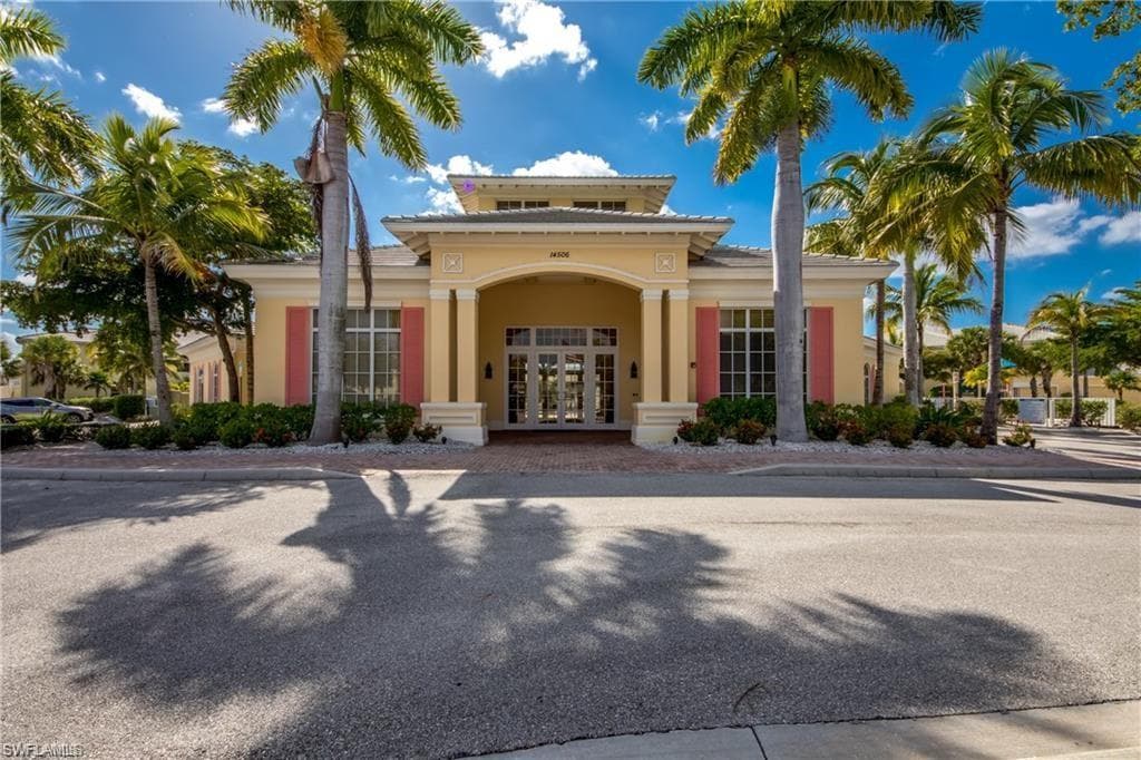 14573 Abaco Lakes DR # 102, FORT MYERS FL 33908-26