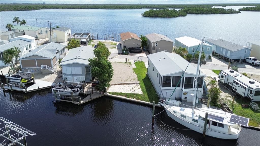 36 Emily LN, FORT MYERS BEACH FL 33931-6