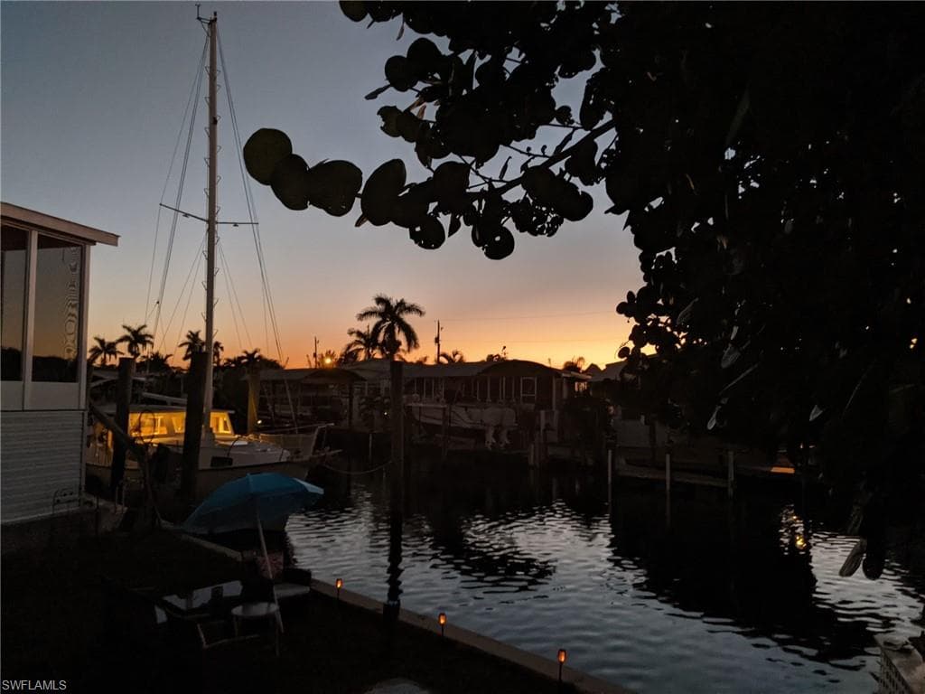 36 Emily LN, FORT MYERS BEACH FL 33931-17