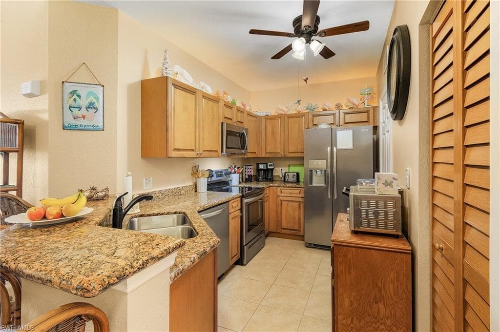 1865 Concordia Lake CIR # 408, CAPE CORAL FL 33909-5