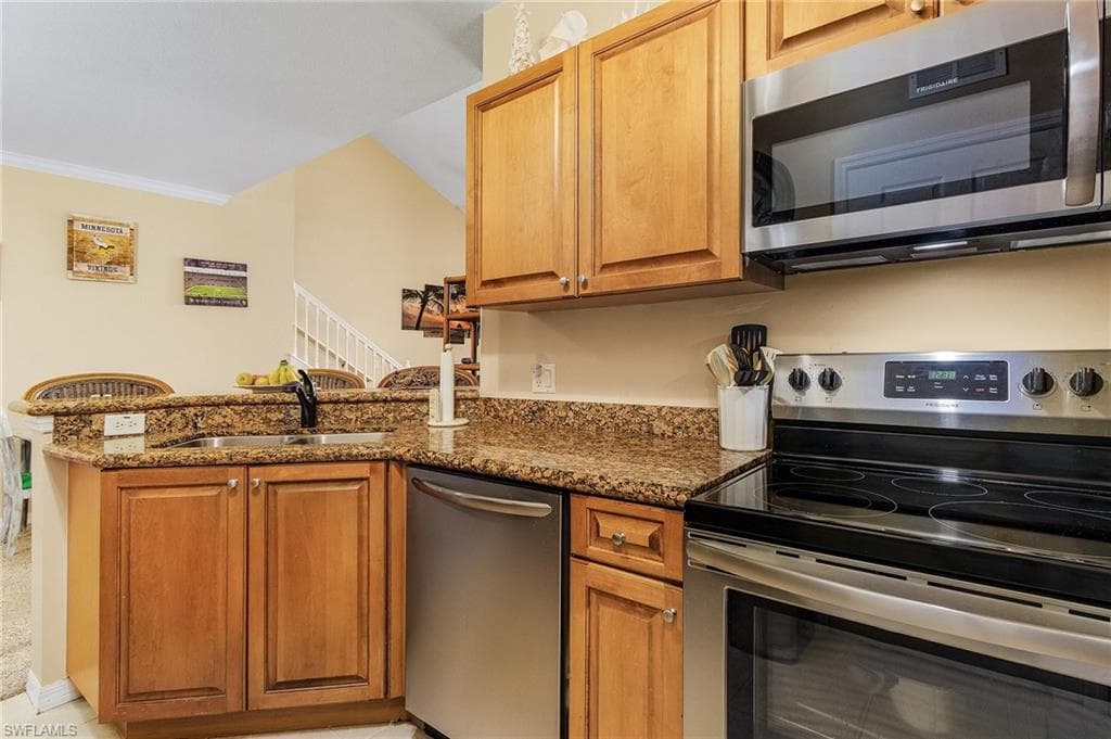 1865 Concordia Lake CIR # 408, CAPE CORAL FL 33909-6