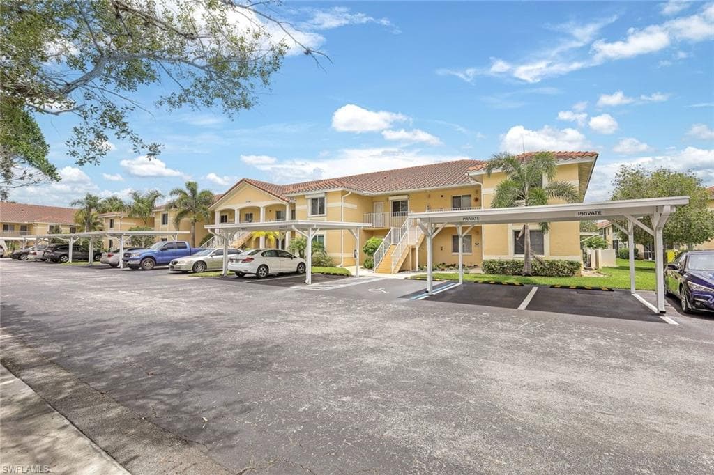 192 Furse Lakes CIR # H11, NAPLES FL 34104-13