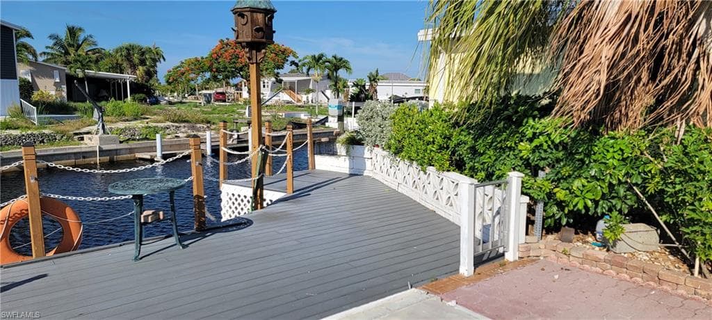 4693 Mai Kai LN, BONITA SPRINGS FL 34134-9