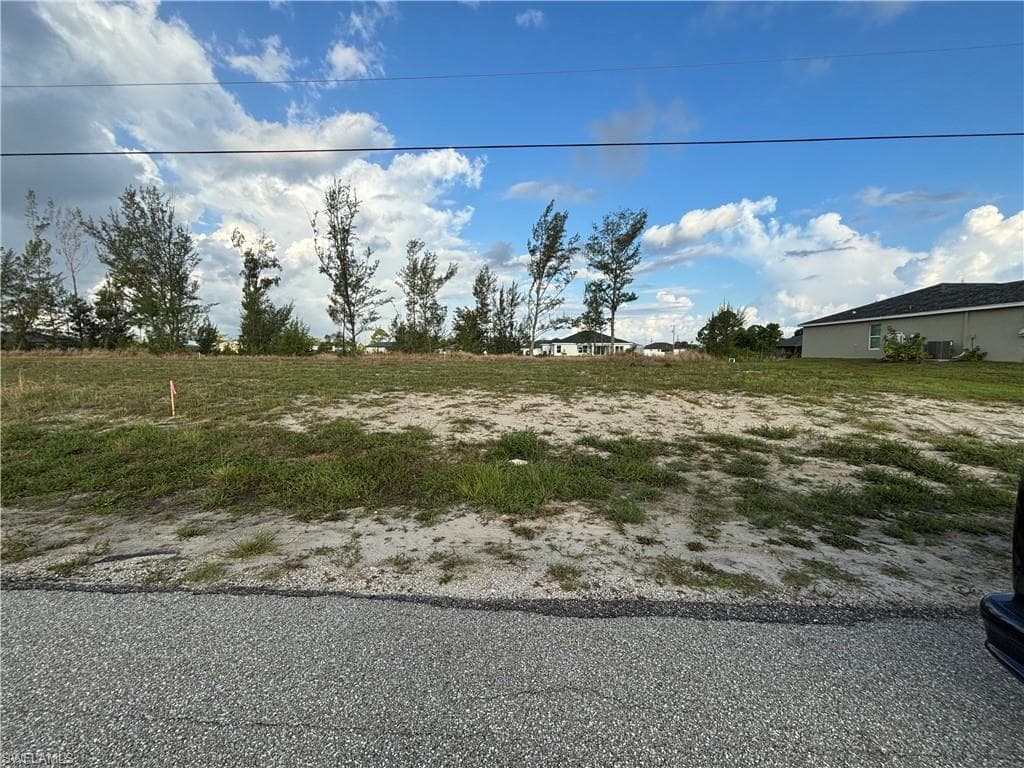 1822 NW 21st AVE, CAPE CORAL FL 33993-4