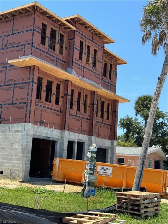 151 Chapel ST, FORT MYERS BEACH FL 33931-2