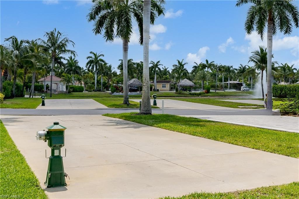 13375 Snook CIR, NAPLES FL 34114-28