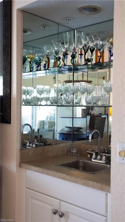 9061 Michael CIR # 2, NAPLES FL 34113-25