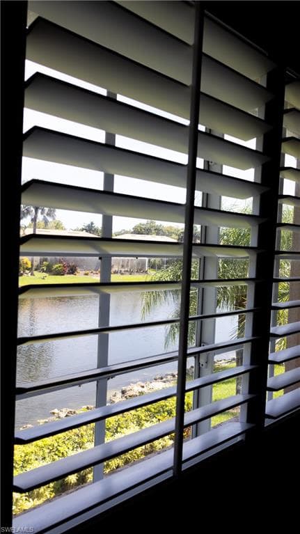 9061 Michael CIR # 2, NAPLES FL 34113-32