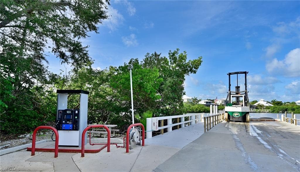 5025 Bonita Beach RD SW, BONITA SPRINGS FL 34134-2