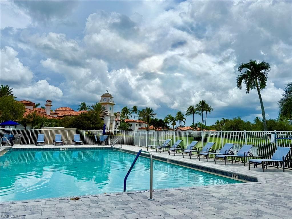 4171 Los Altos CT, NAPLES FL 34109-17