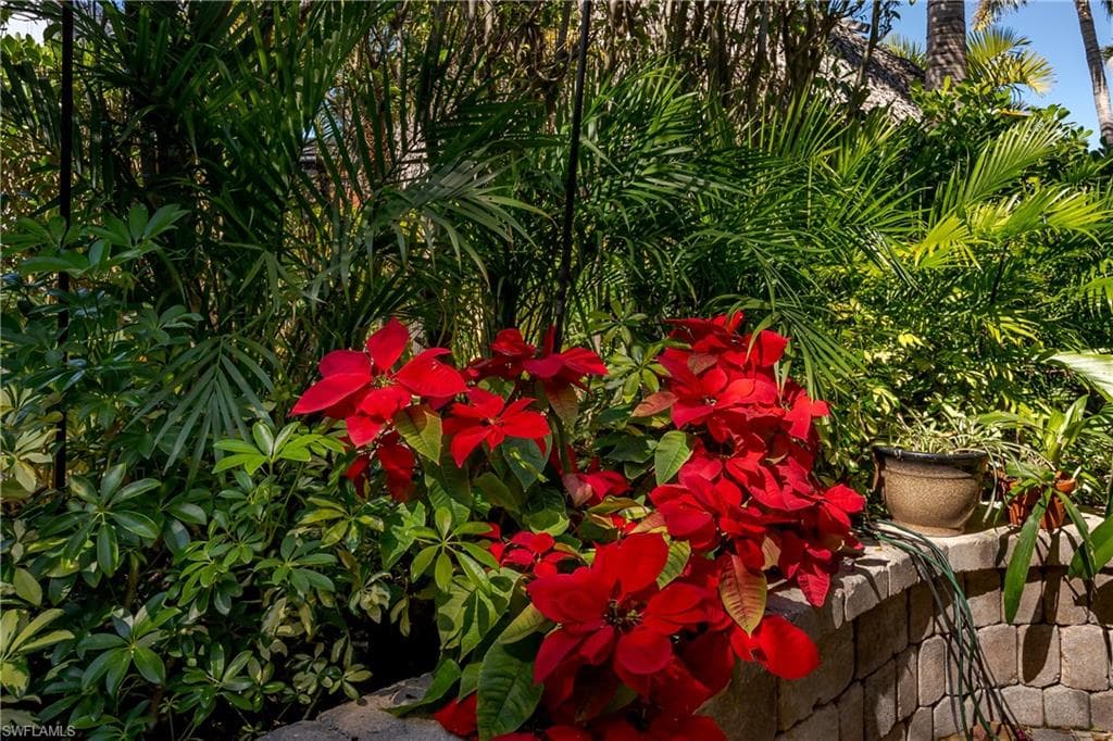 13573 Snapper LN, NAPLES FL 34114-11