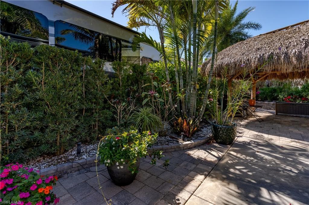 13573 Snapper LN, NAPLES FL 34114-3