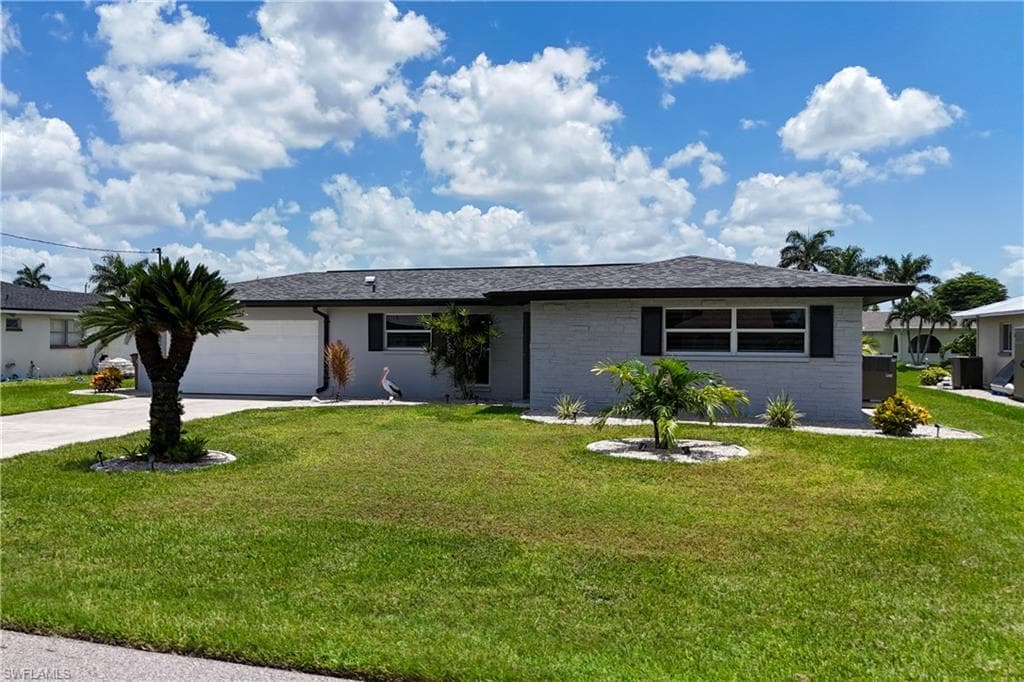 3505 SE 16th PL, CAPE CORAL FL 33904-1