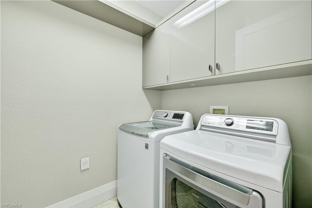 9014 Whimbrel Watch LN # 101, NAPLES FL 34109-23