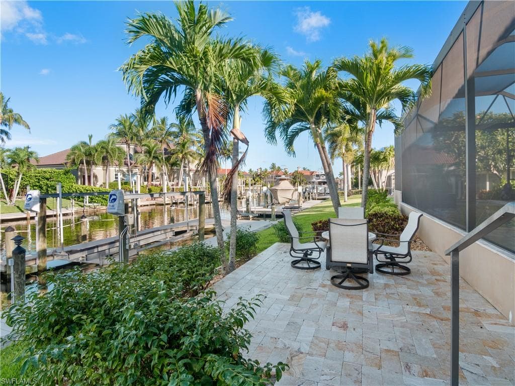 6818 Griffin BLVD, FORT MYERS FL 33908-32