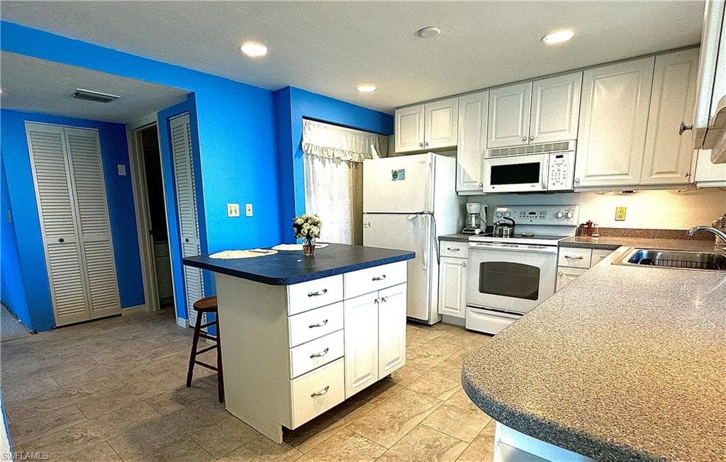 4263 Bay Beach LN 111-3