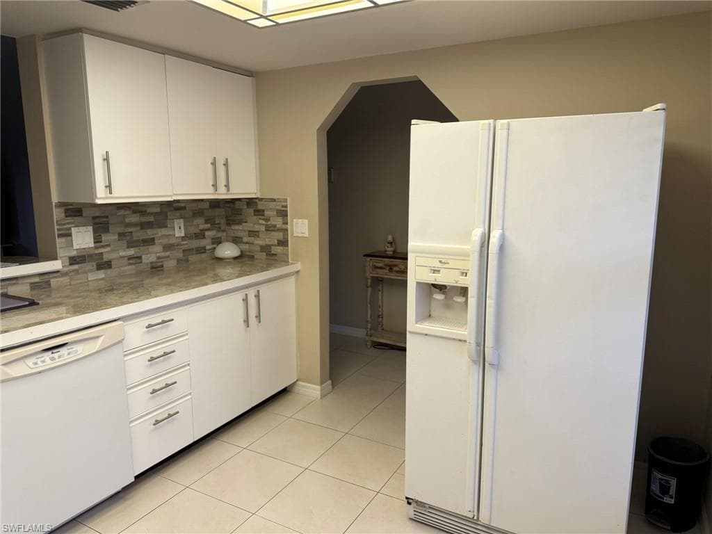 829 SW 47th TER # 204, CAPE CORAL FL 33914-13