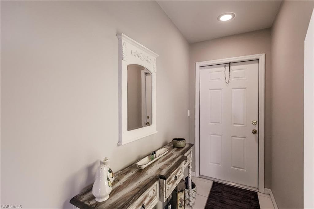 829 SW 47th TER # 204, CAPE CORAL FL 33914-4