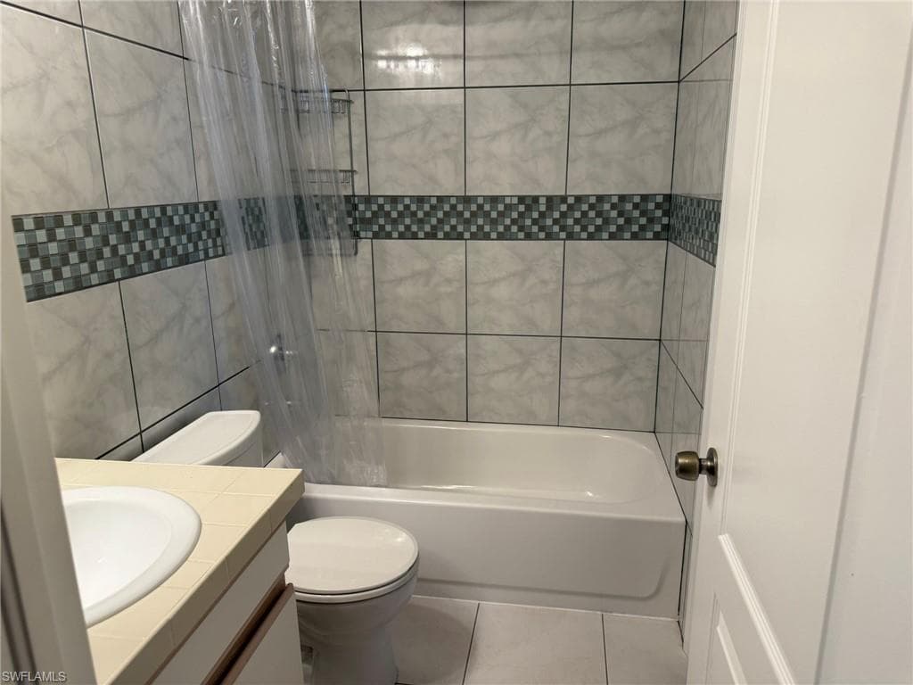829 SW 47th TER # 204, CAPE CORAL FL 33914-22