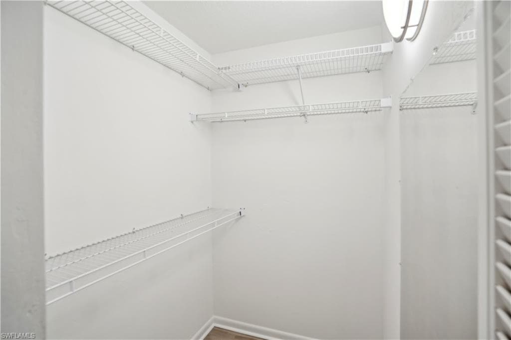 25900 Hickory BLVD # 605, BONITA SPRINGS FL 34134-26