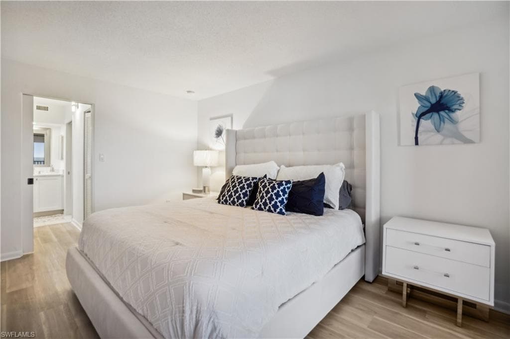 25900 Hickory BLVD # 605, BONITA SPRINGS FL 34134-21