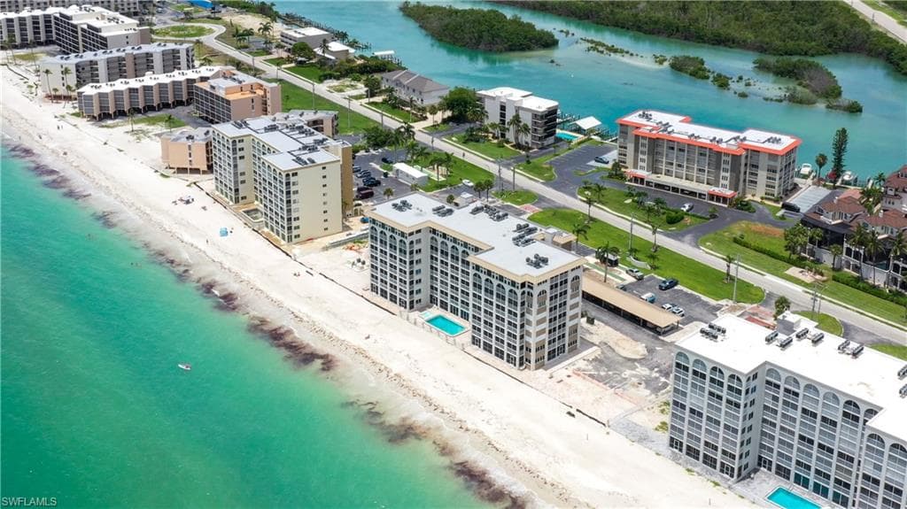 25900 Hickory BLVD # 605, BONITA SPRINGS FL 34134-31