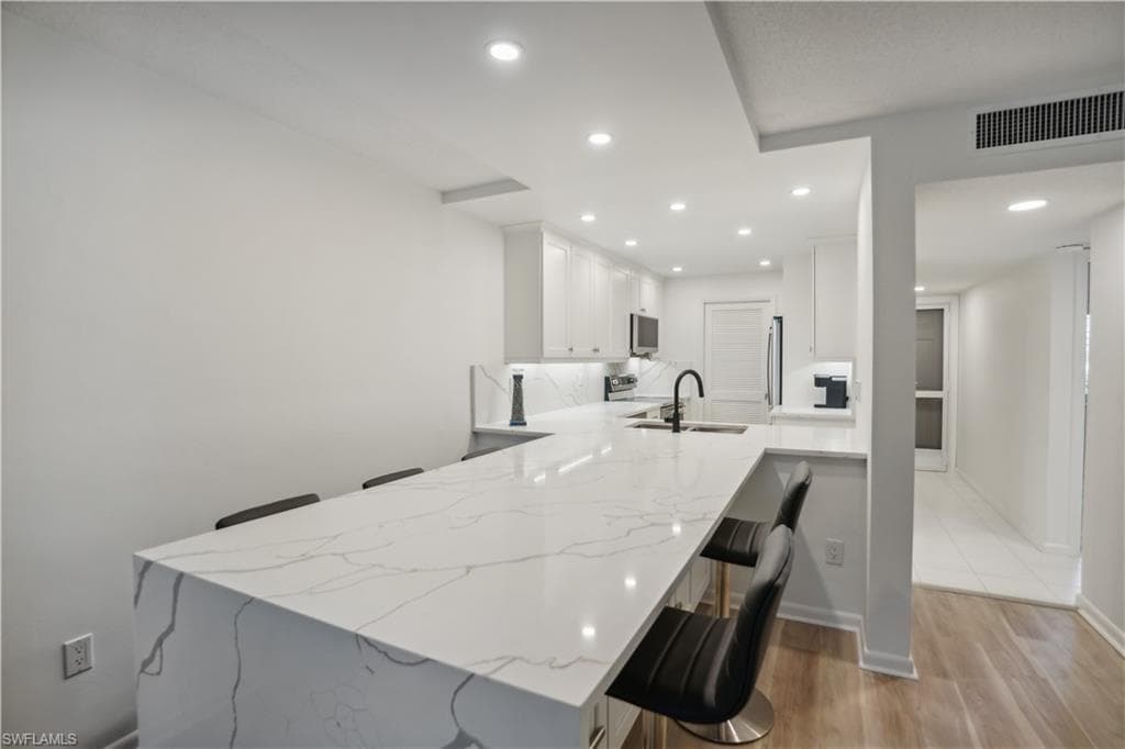 25900 Hickory BLVD # 605, BONITA SPRINGS FL 34134-10