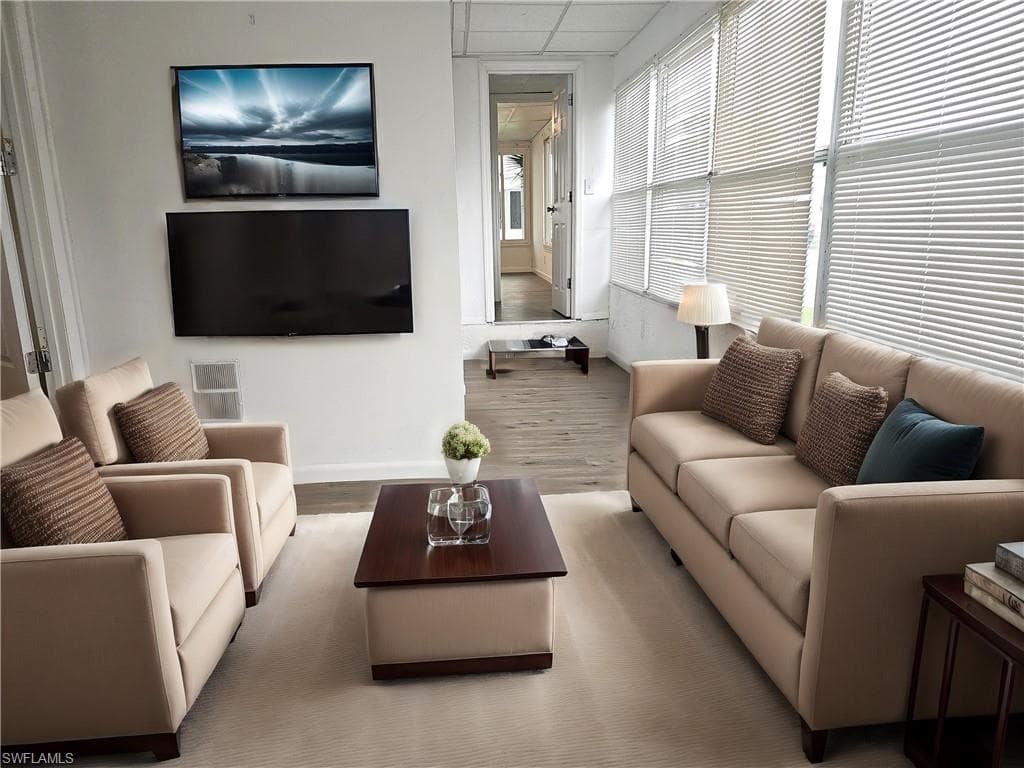 3172 Pluto CIR, NORTH FORT MYERS FL 33903-11