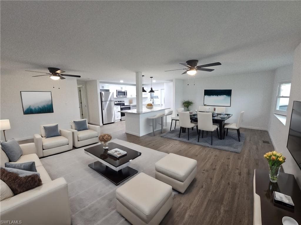 3172 Pluto CIR, NORTH FORT MYERS FL 33903-2