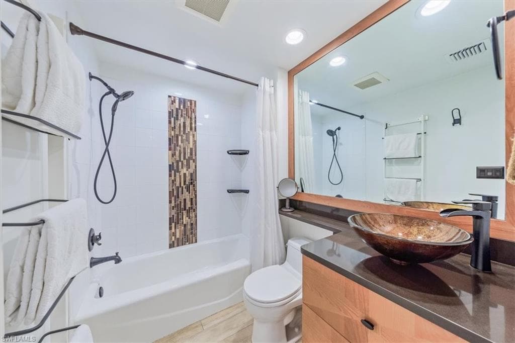 4975 Bonita Beach RD # 106, BONITA SPRINGS FL 34134-29