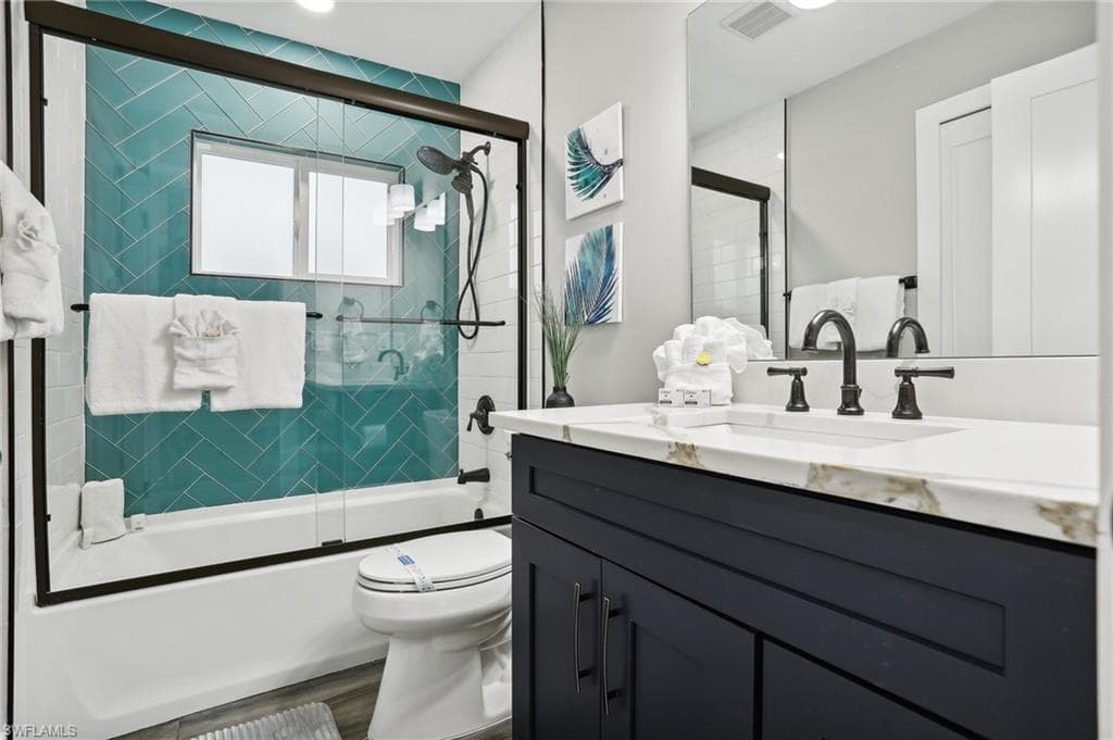 267 Flamingo ST-15
