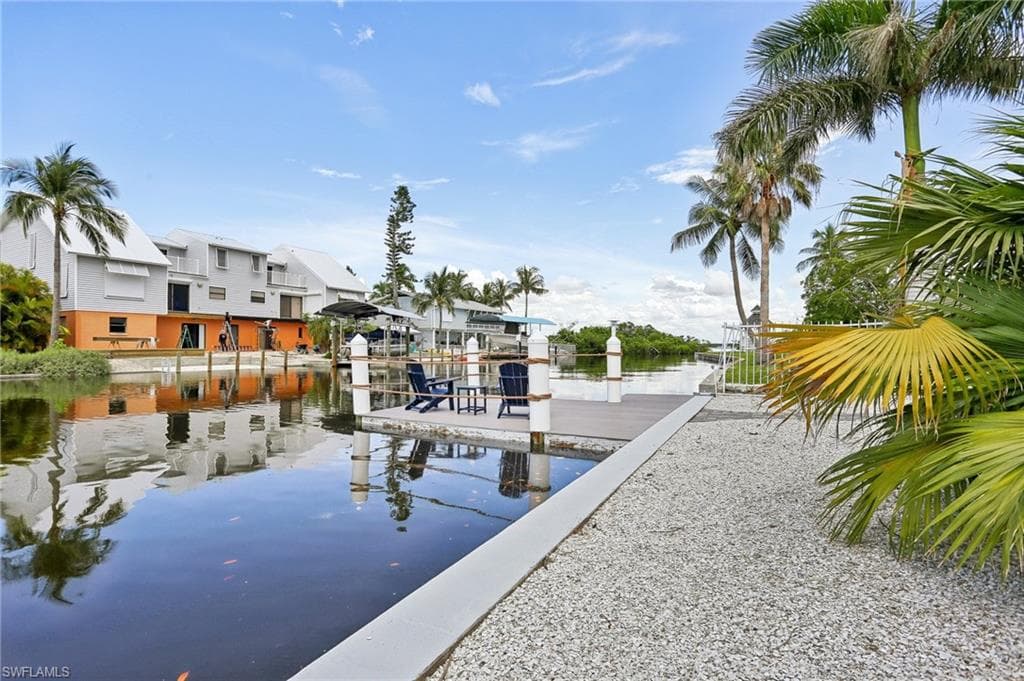 267 Flamingo ST-27