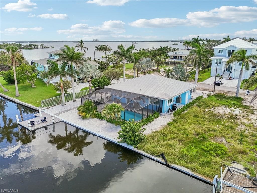 267 Flamingo ST-44