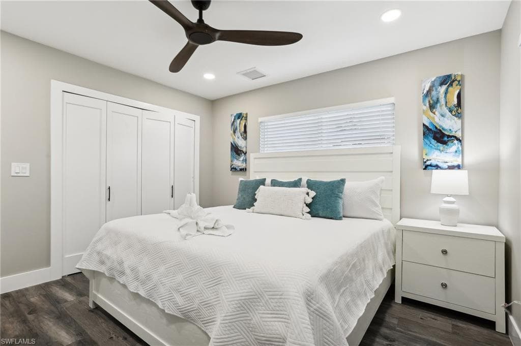 267 Flamingo ST-17
