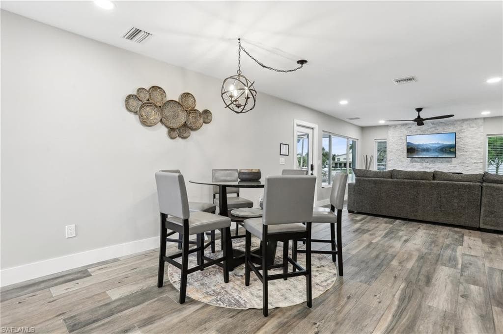 267 Flamingo ST-10