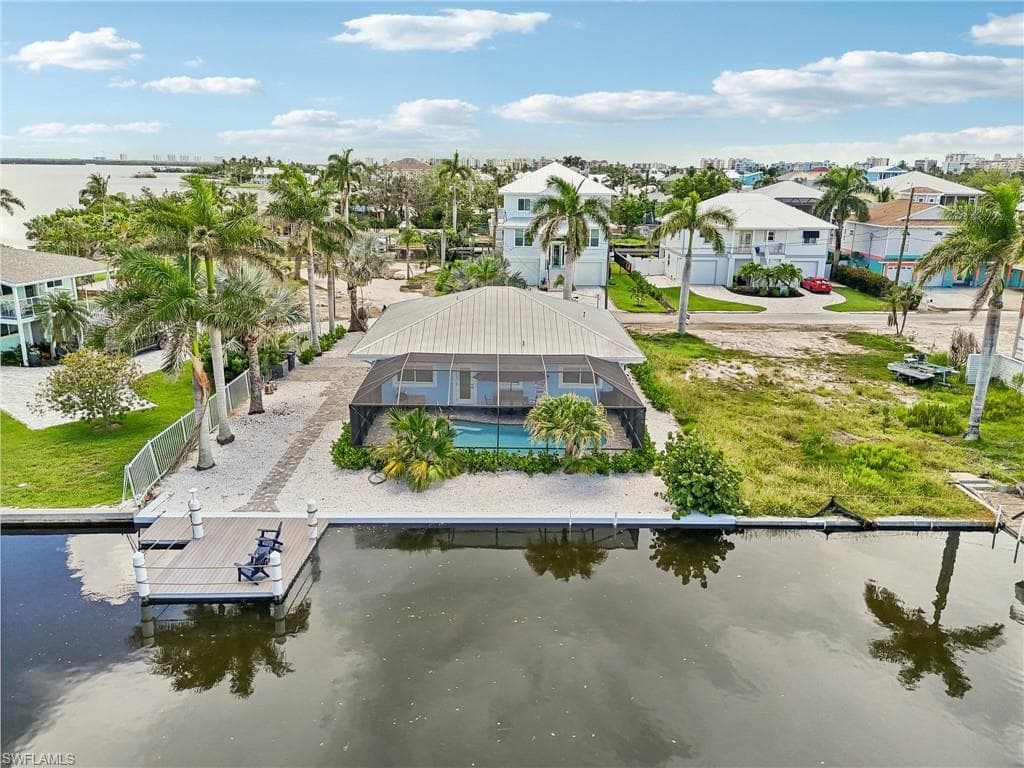 267 Flamingo ST-43