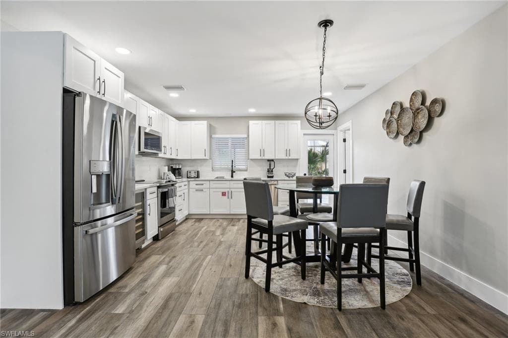 267 Flamingo ST-7